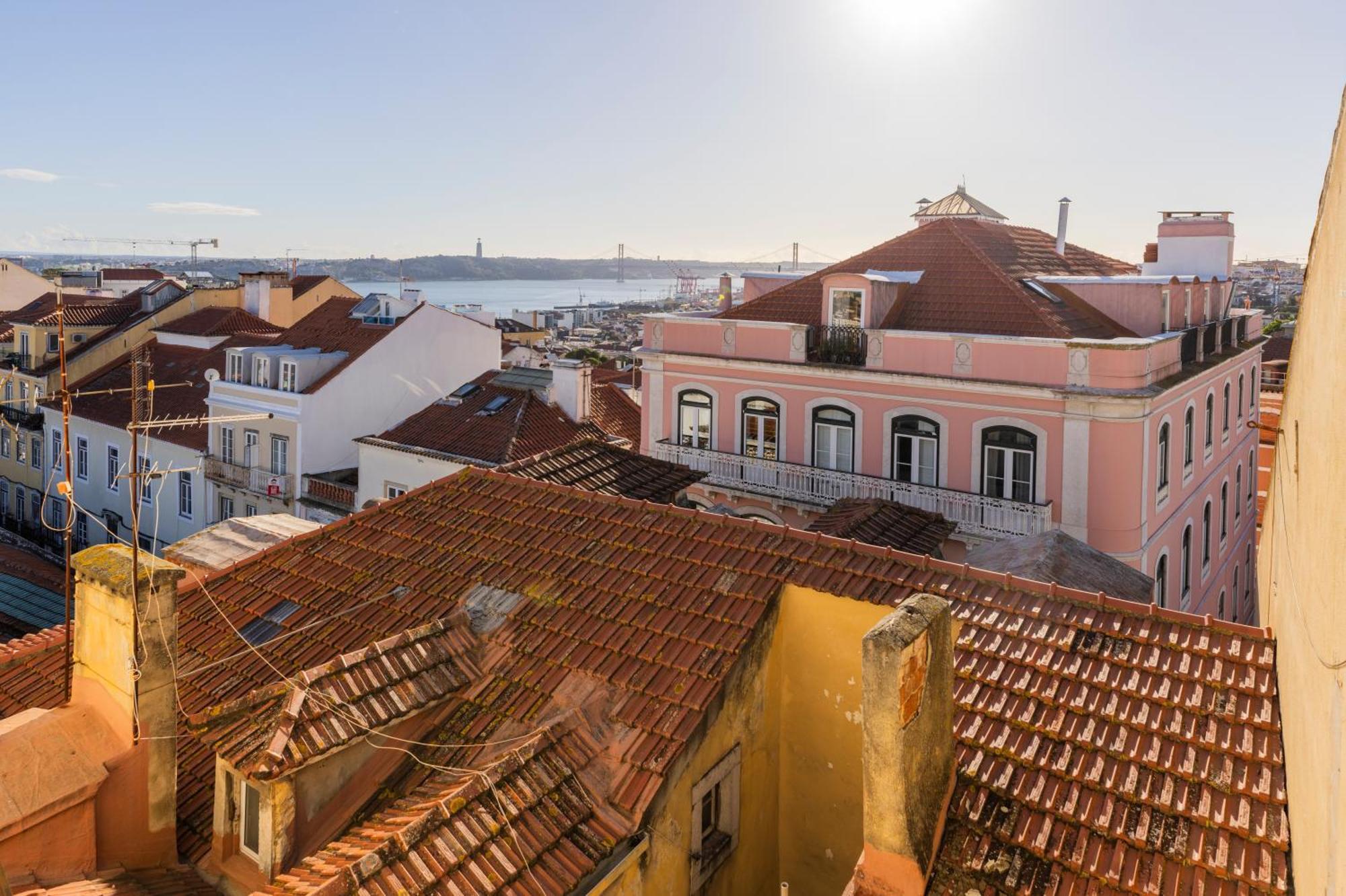 Libere Lisbon Principe Real Apartment ภายนอก รูปภาพ