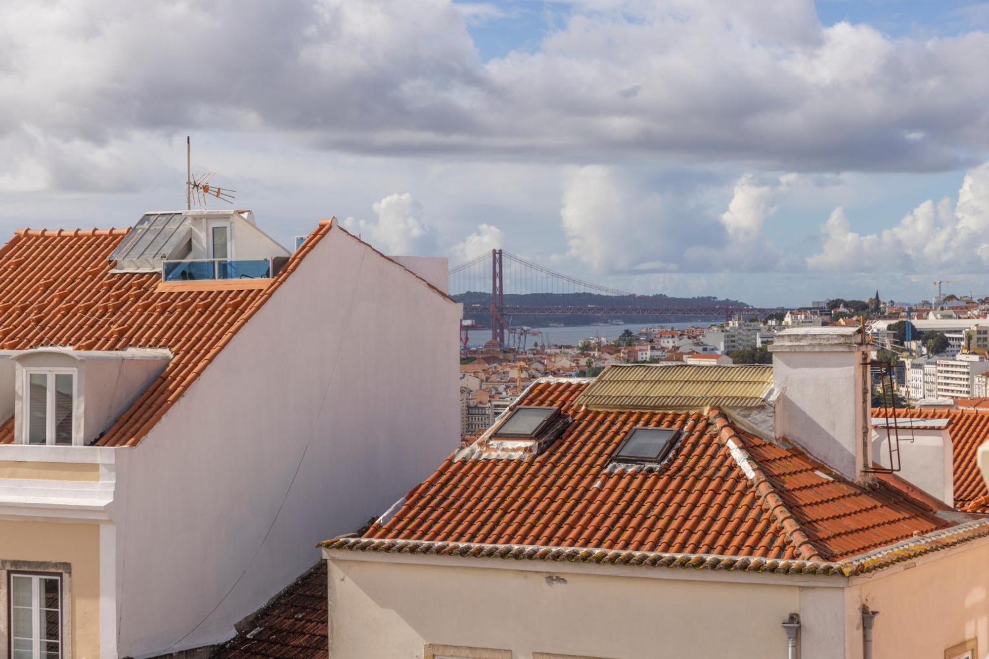 Libere Lisbon Principe Real Apartment ภายนอก รูปภาพ